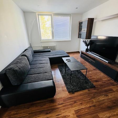 Peti Apartman Centrum Galanta Εξωτερικό φωτογραφία